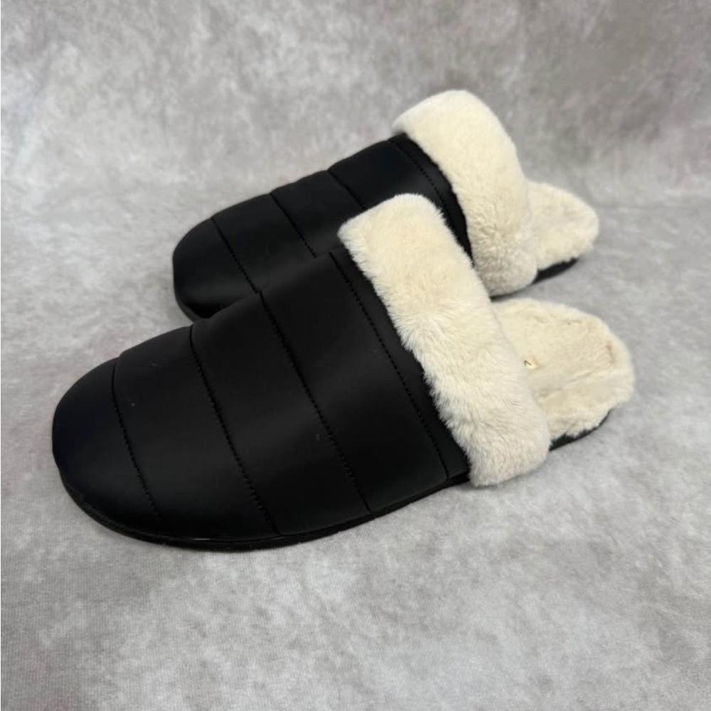 Vionic Quilted Slip-On Mules with Cream Faux Fur Trim - Black/Cream